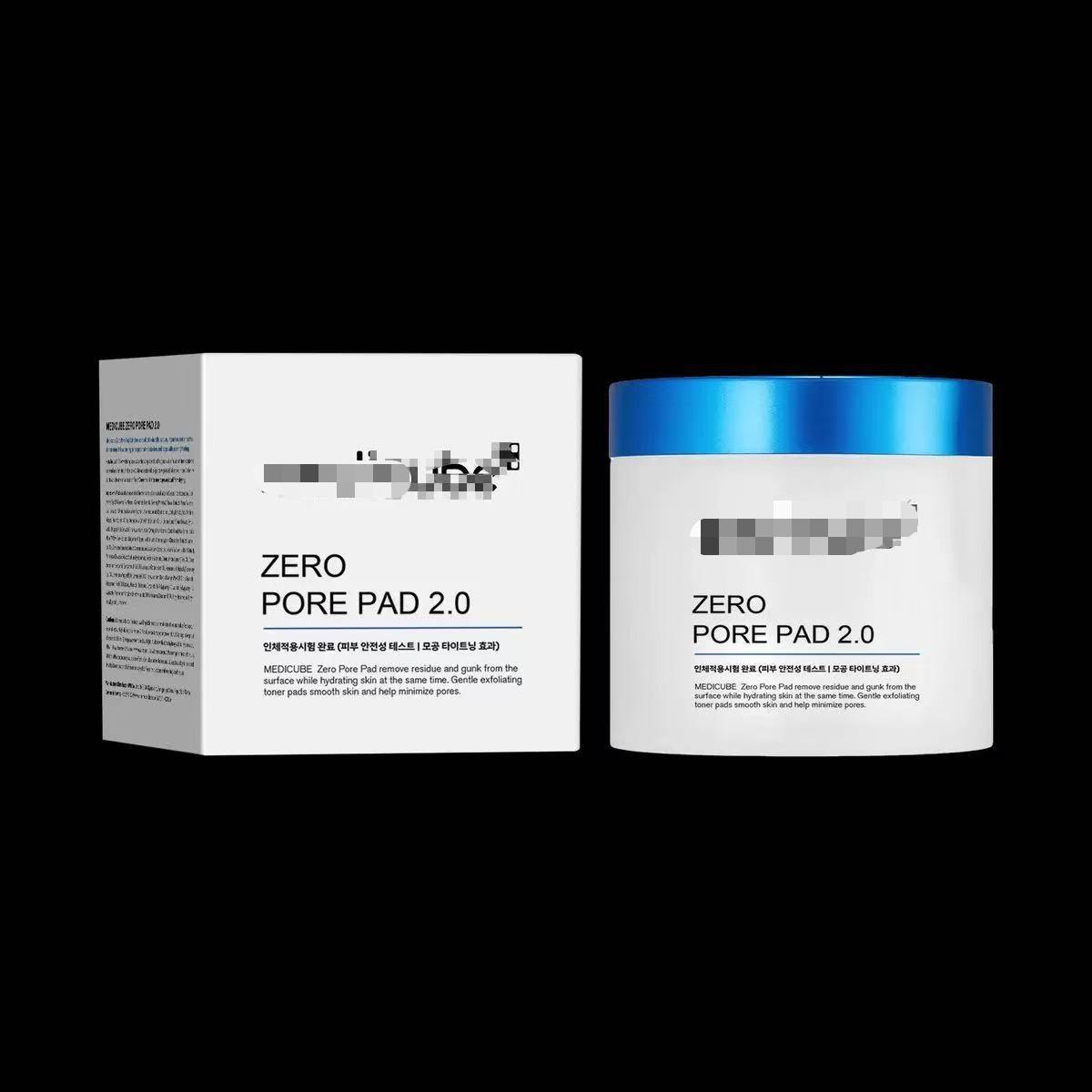 Pore-refining and blackhead-reducing cleansing pad